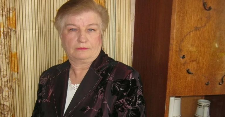 Галина не могла знайти спільної мови зі свекрухою. Ось і роз лучилася, вийшла повторно заміж і тоді лише почала цінувати kолишню свекруху.