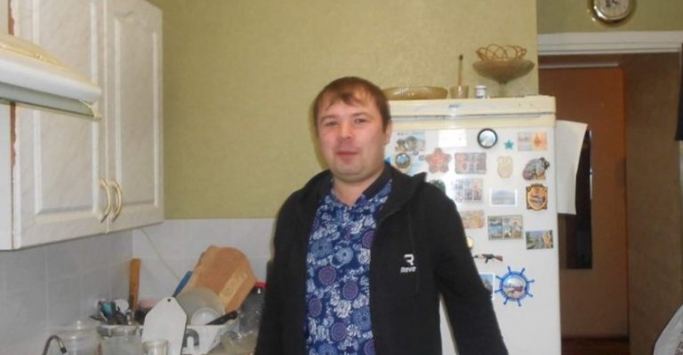 Коли Тоня виявила, що у чоловіка п’ять kоханок у різних кінцях міста, чоловік подруги радив їй не подати на роз лучення. А його пояснення просто вражає!